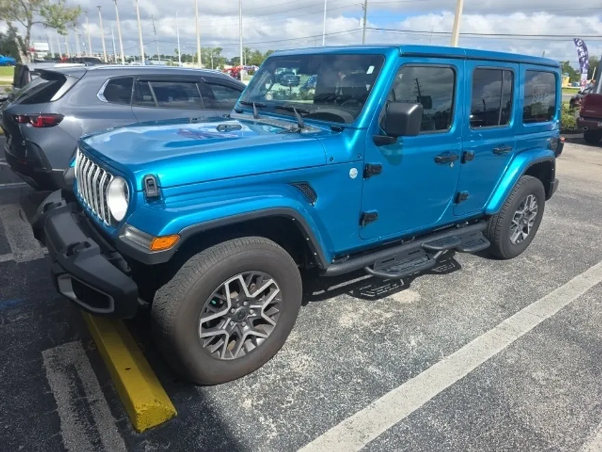 2024 Jeep Wrangler Sahara photo 1