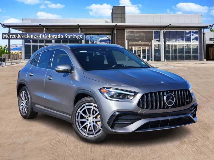 2021 Mercedes Benz GLA 35 AMG 4MATIC photo 1