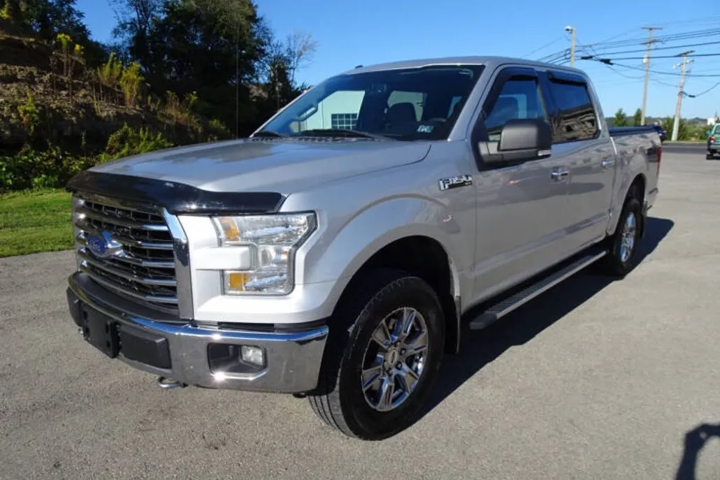 2015 Ford F-150 XLT photo 1