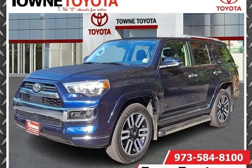 2023 Toyota 4Runner Limited photo 1