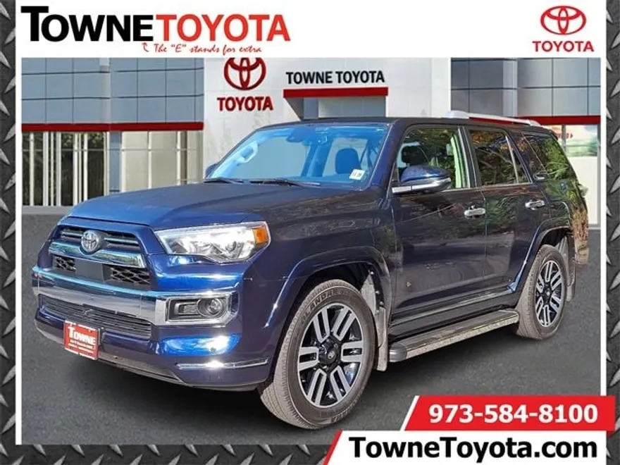 2023 Toyota 4Runner Limited photo 1