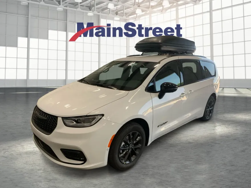 2025 Chrysler Pacifica photo 1