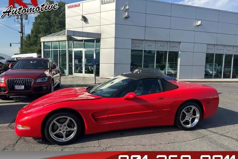 2003 Chevrolet Corvette Base photo 1