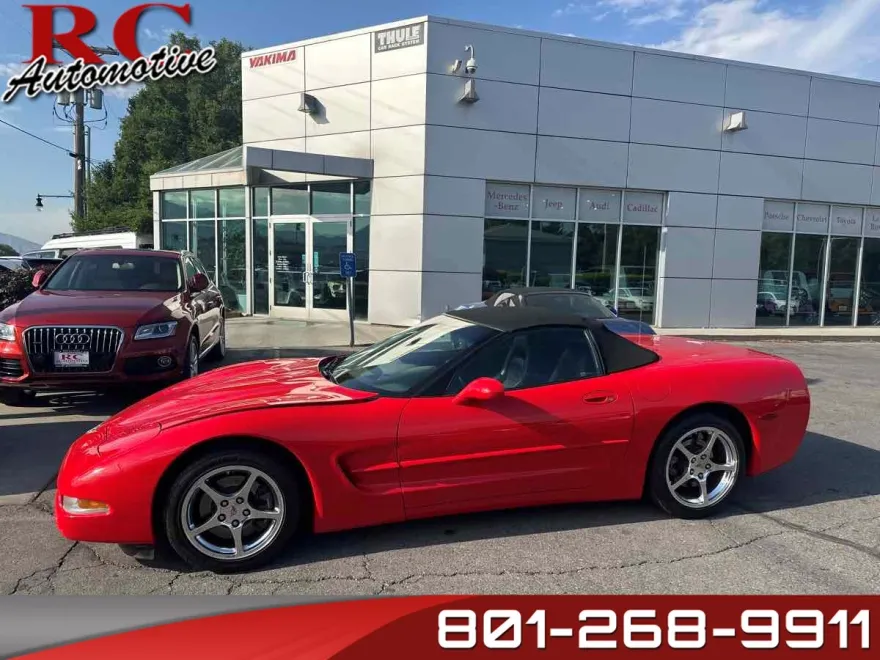2003 Chevrolet Corvette Base photo 1