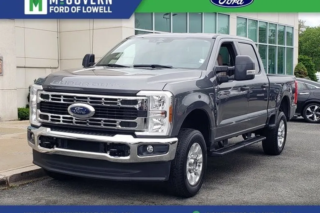 2024 Ford F-250 photo 1
