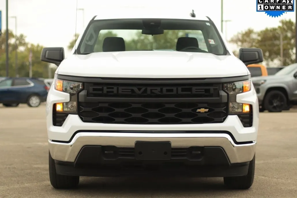 2024 Chevrolet Silverado 1500 photo 1