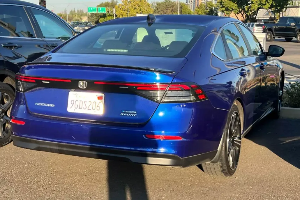2023 Honda Accord Hybrid Sport photo 1