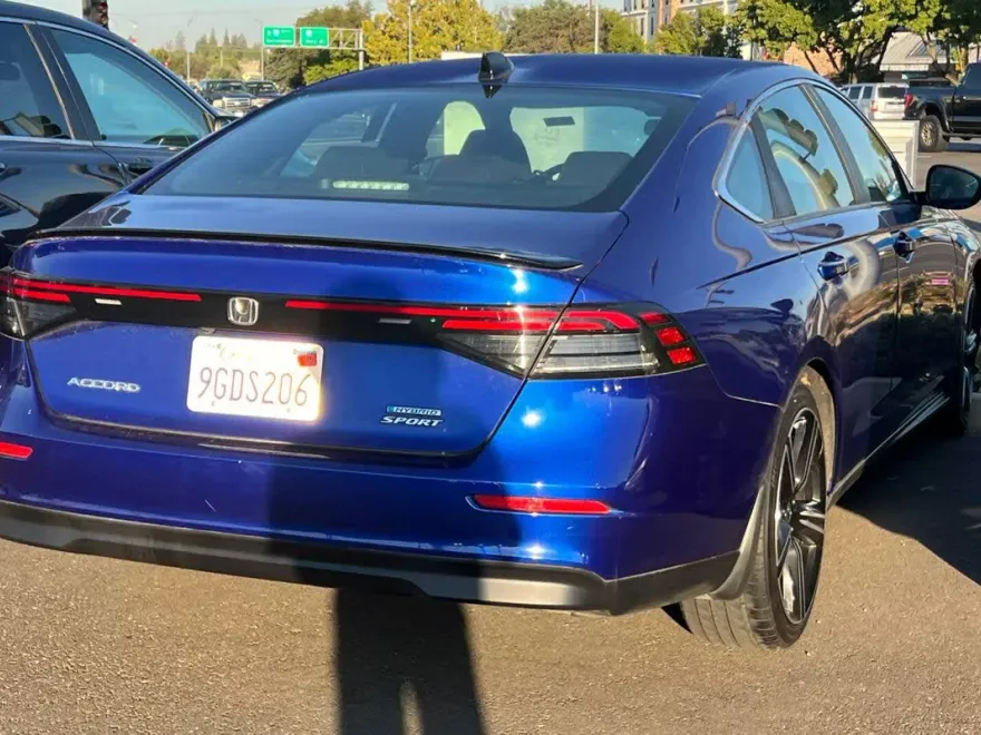 2023 Honda Accord Hybrid Sport photo 1