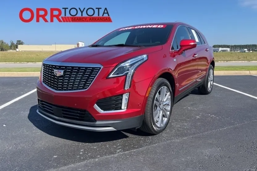2024 Cadillac XT5 Platinum Premium Luxury photo 1