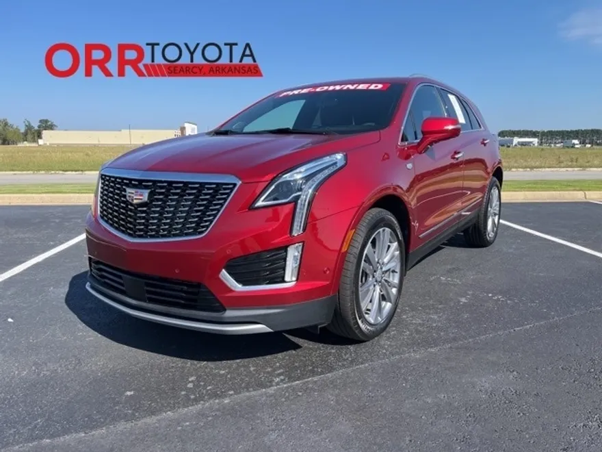 2024 Cadillac XT5 Platinum Premium Luxury photo 1
