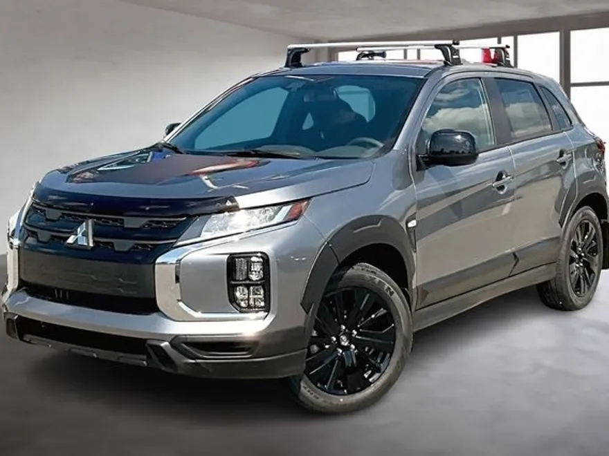 2025 Mitsubishi Outlander Sport S photo 1