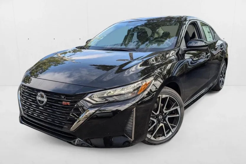 2025 Nissan Sentra SR photo 1