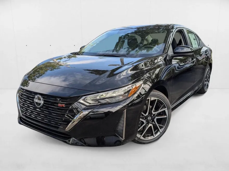 2025 Nissan Sentra SR photo 1