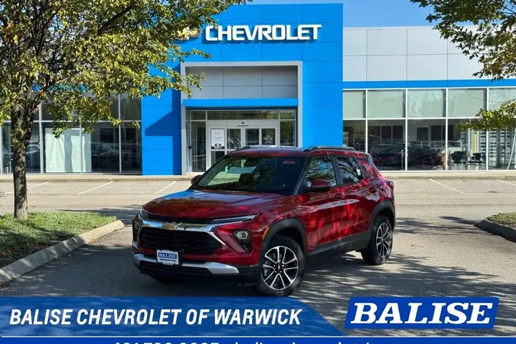 2026 Chevrolet Trailblazer LT photo 1