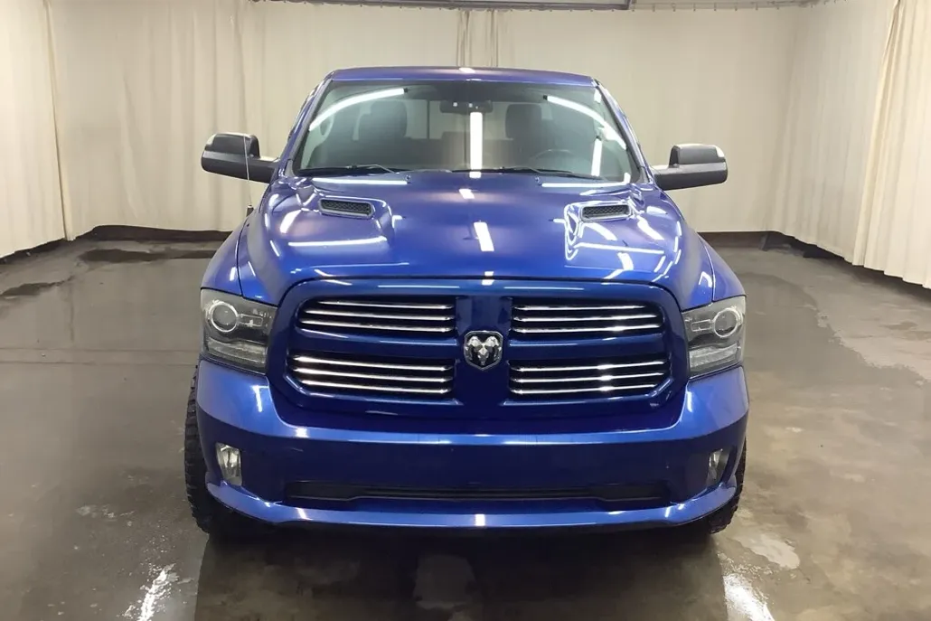2017 Ram 1500 Sport photo 1