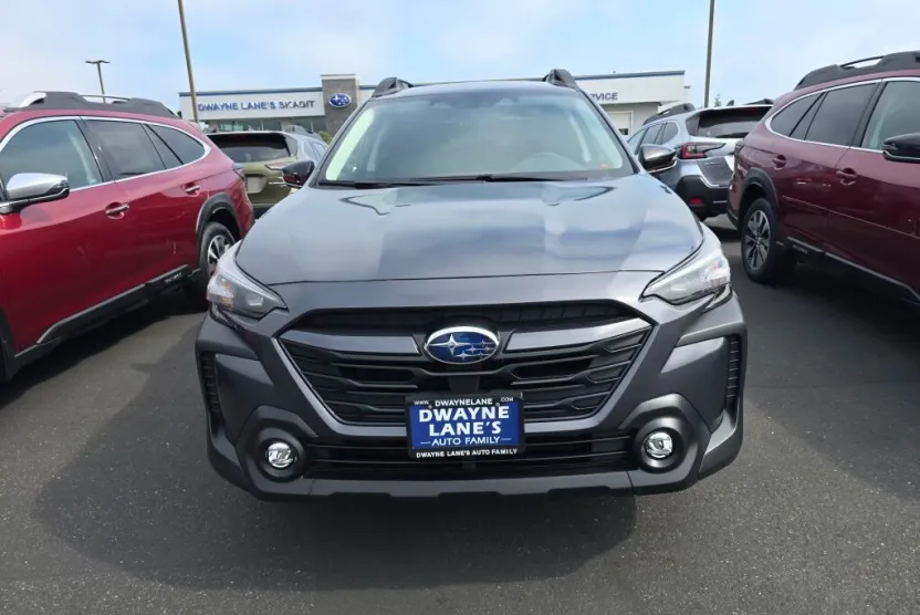 2025 Subaru Outback Premium photo 1