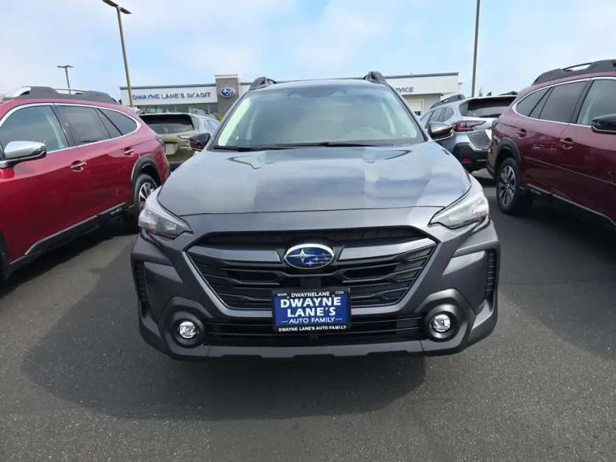 2025 Subaru Outback Premium photo 1