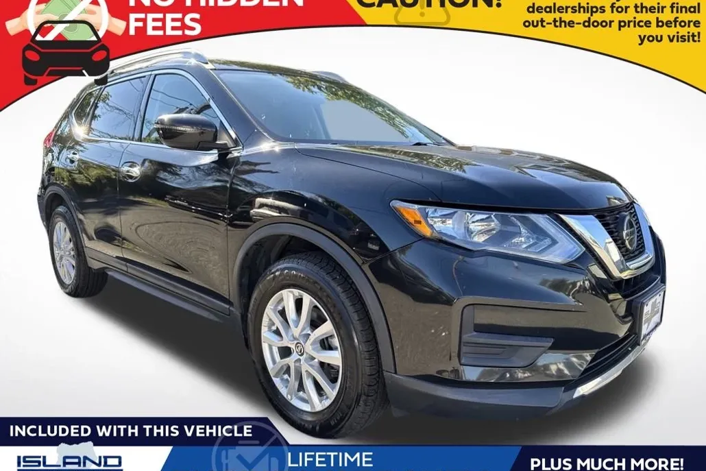 2019 Nissan Rogue SV photo 1