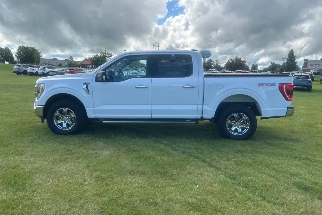 2023 Ford F-150 XLT FX4 photo 1