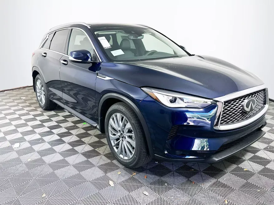 2025 Infiniti QX50 Luxe photo 1