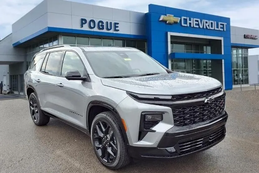 2026 Chevrolet Traverse RS photo 1