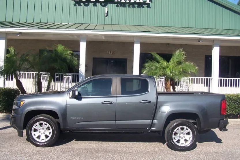 2017 Chevrolet Colorado LT photo 1