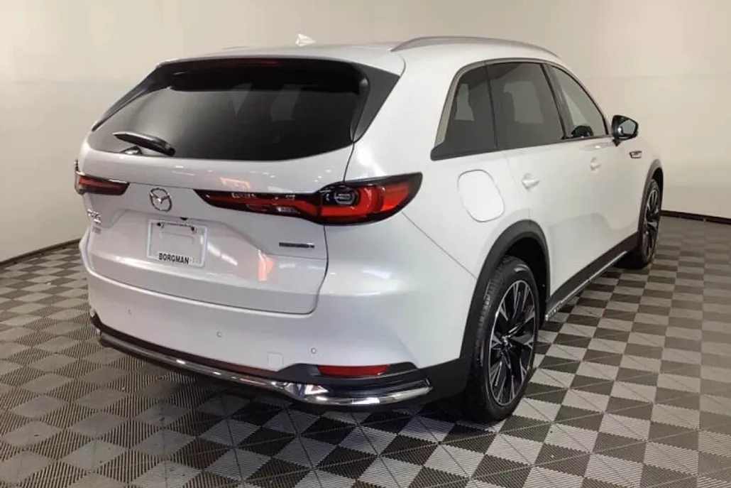 2024 Mazda CX-90 Plug-in Hybrid Premium photo 1