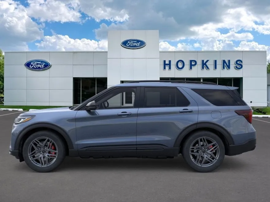 2025 Ford Explorer ST photo 1