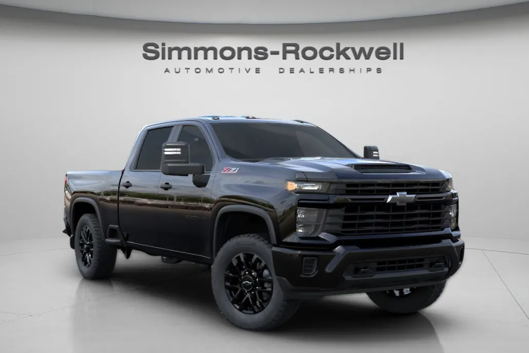 2026 Chevrolet Silverado 2500HD Custom photo 1