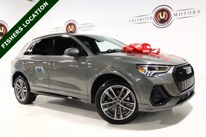2021 Audi Q3 S line Premium Plus photo 1