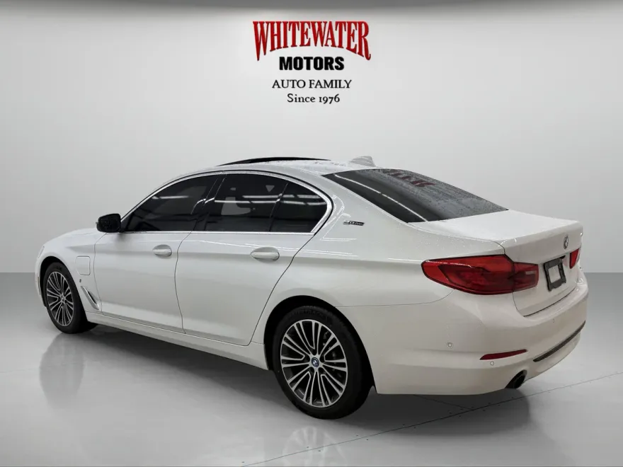 2019 Bmw 530e Sedan photo 1