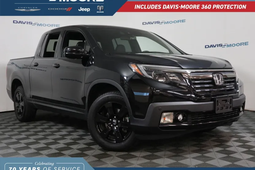 2019 Honda Ridgeline Black Edition photo 1