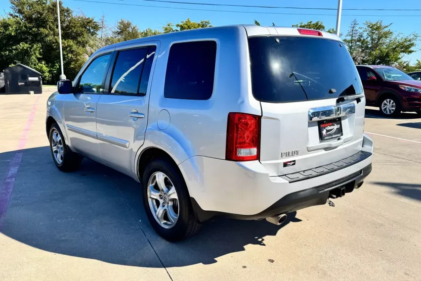 2015 Honda Pilot EX-L photo 1