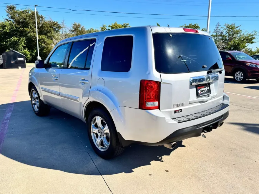 2015 Honda Pilot EX-L photo 1