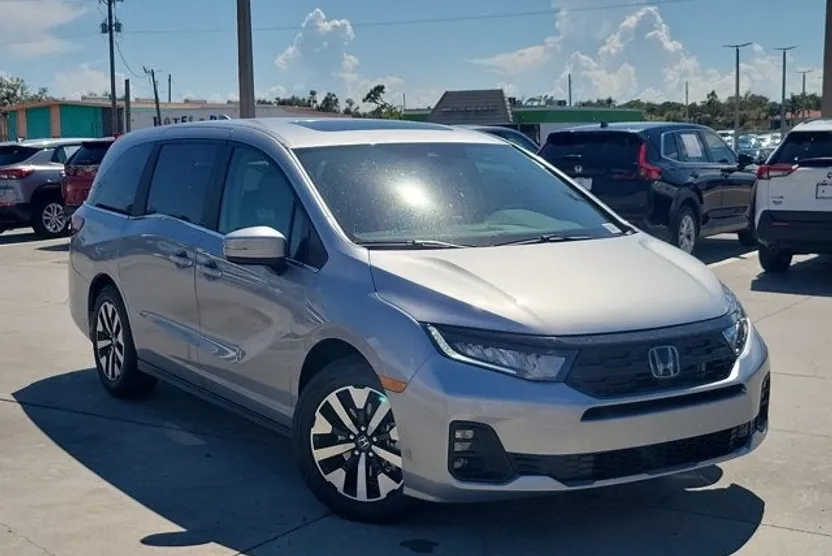 2026 Honda Odyssey EX-L photo 1