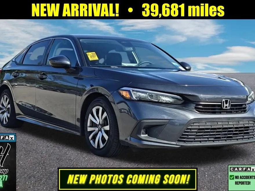2022 Honda Civic LX photo 1