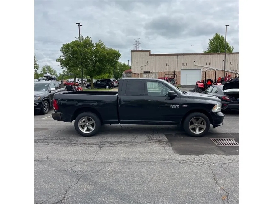 2017 Ram 1500 Express photo 1