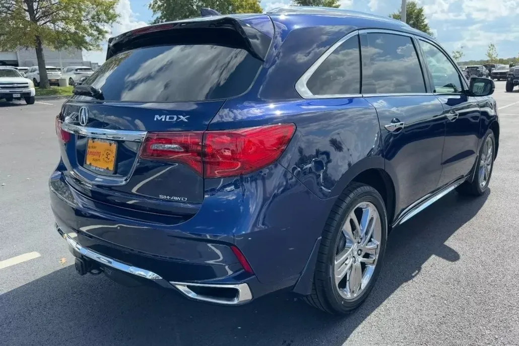 2019 Acura MDX SH-AWD Advance photo 1