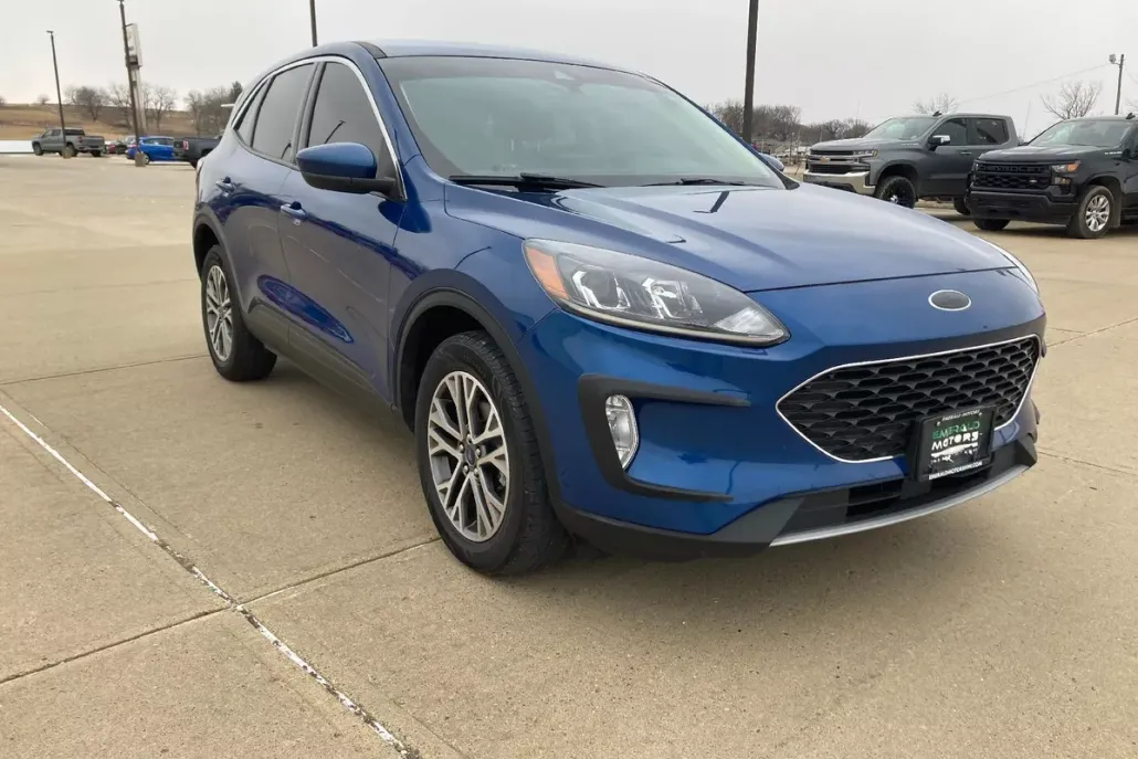 2022 Ford Escape SEL photo 1
