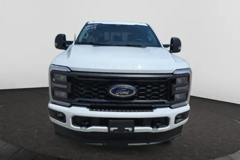 2025 Ford F-250 XL photo 2