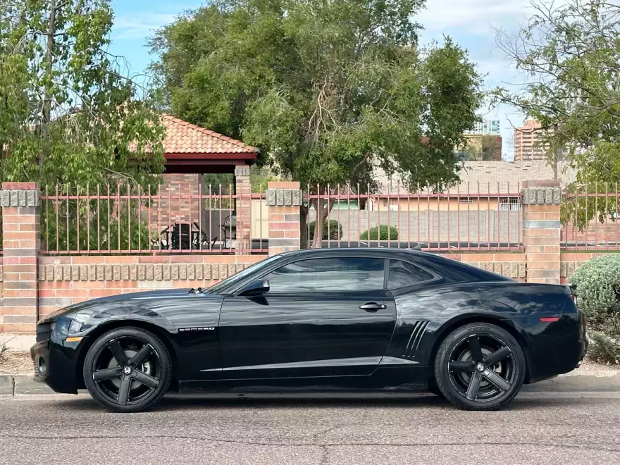 2012 Chevrolet Camaro LS photo 1