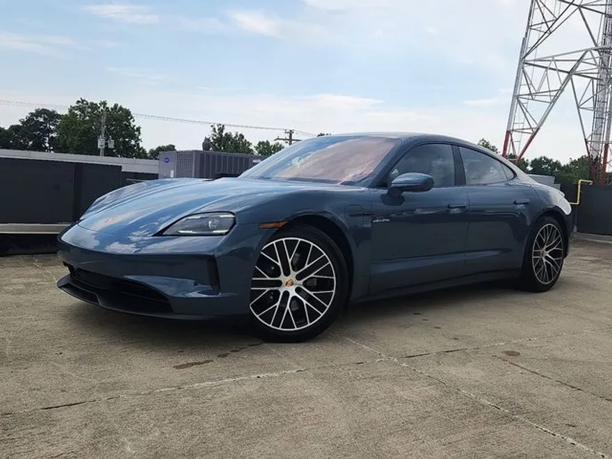 2026 Porsche Taycan 4 photo 1
