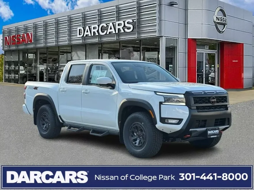 2025 Nissan Frontier PRO-4X photo 1