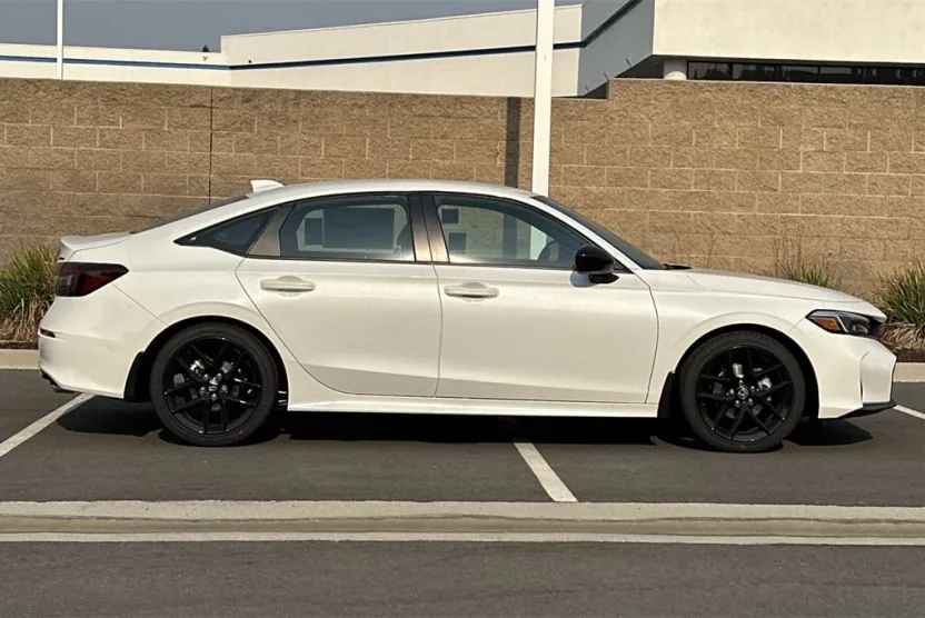 2026 Honda Civic Sport photo 1