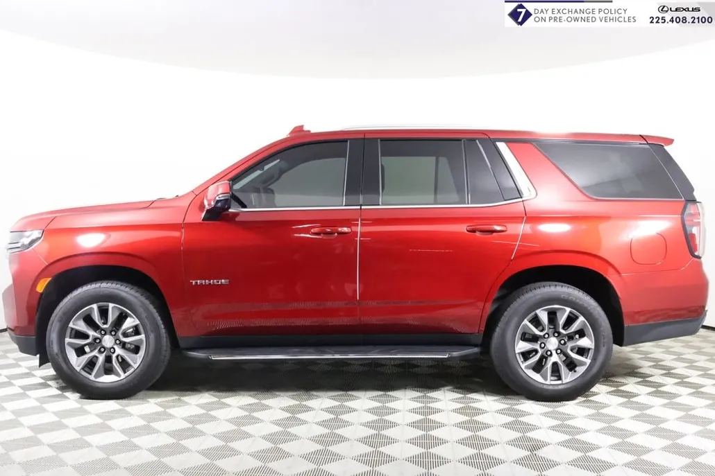 2023 Chevrolet Tahoe LT photo 1