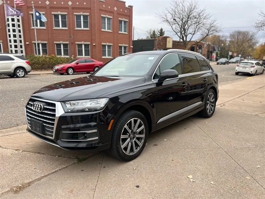 2017 Audi Q7 3.0 Premium Plus photo 1