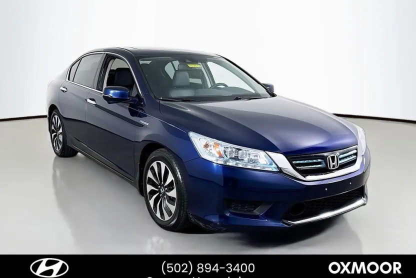2015 Honda Accord Hybrid Touring photo 1