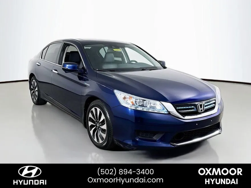 2015 Honda Accord Hybrid Touring photo 1