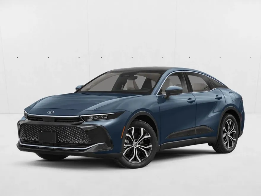 2025 Toyota Crown Limited photo 1