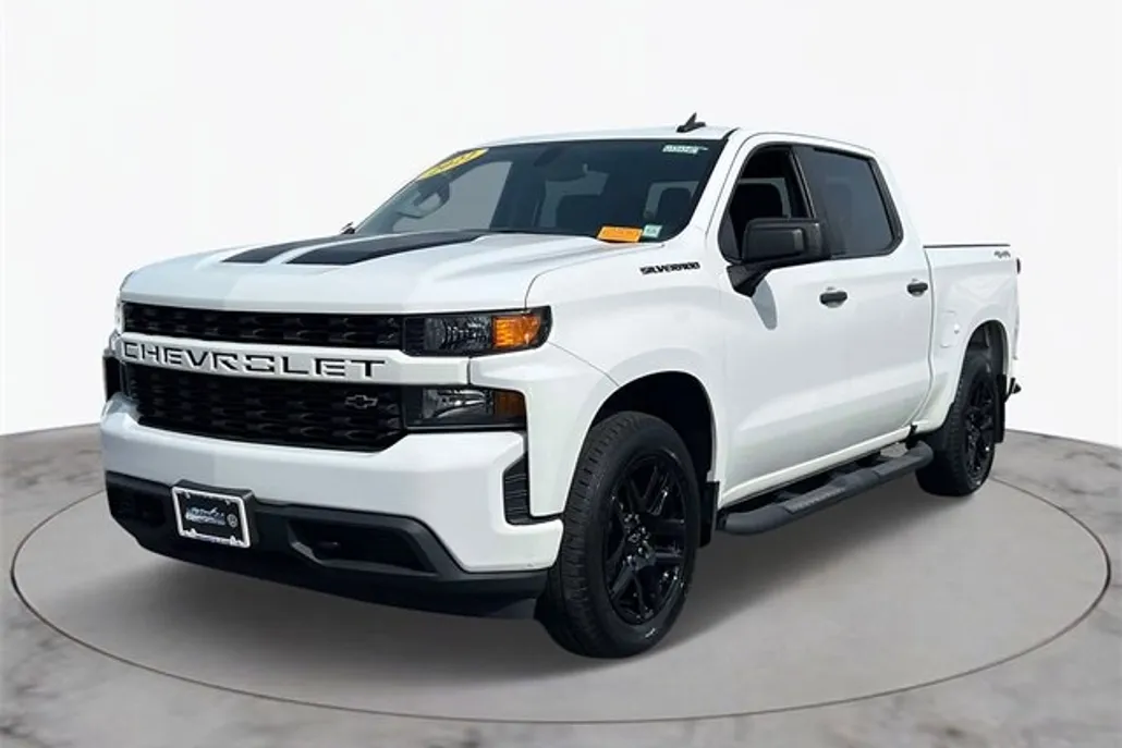 2022 Chevrolet Silverado 1500 Custom photo 1